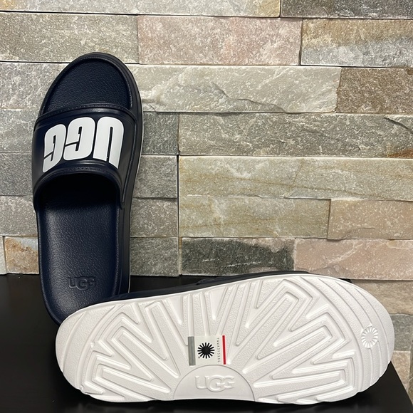 UGG Wilcox Men's Slide Sandal - Picture 11 of 11